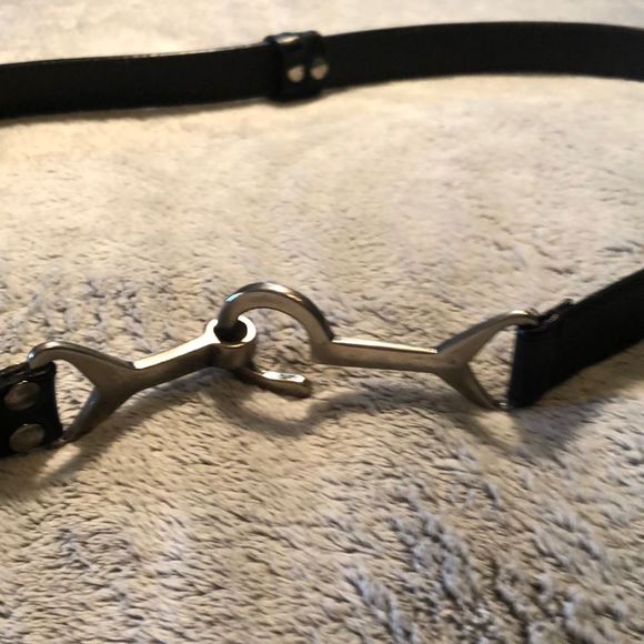 Chico's Black Adjustable Leather Belt with Metal Contemporary Hook Buckle 42” - Picture 1 of 13